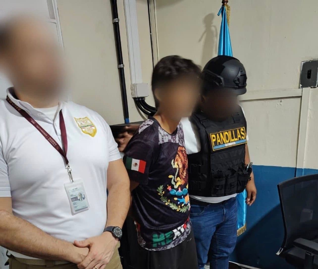 Así fue el momento de la entrega.