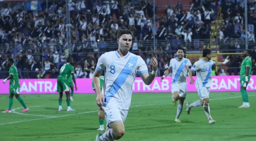 Matt Evans, seleccionado nacional.